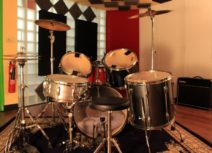Photo of a drum kit in Z-arts recording studio